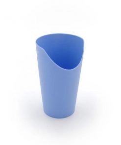 GOBELET AVEC DECOUPE POUR LE NEZ