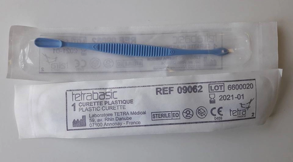 Curette 2-cuillere plast 14 cm - Stérile
